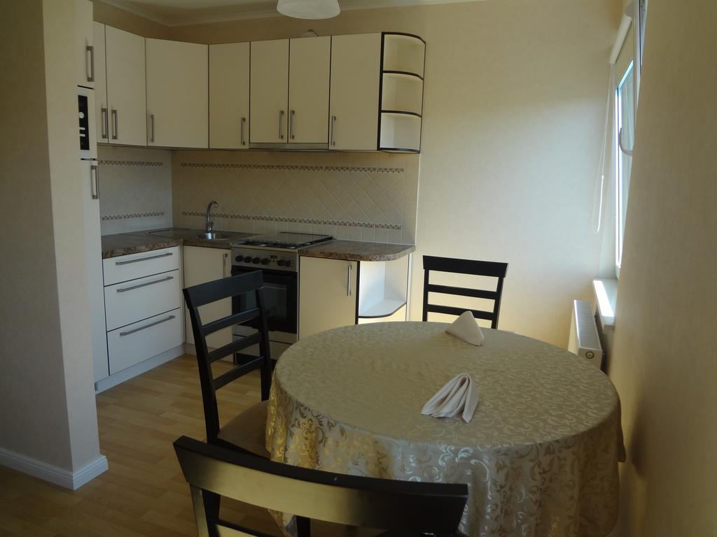 Pretty Apartment Jelgava Esterno foto