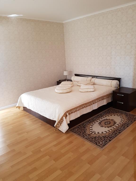 Pretty Apartment Jelgava Esterno foto